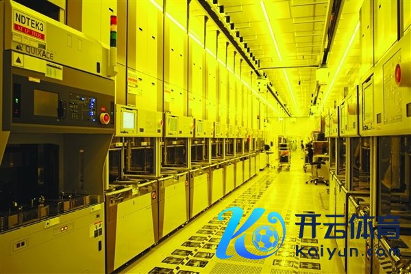 中国工程院院士倪光南：半导体行业不再是先进制程包打六合的场面